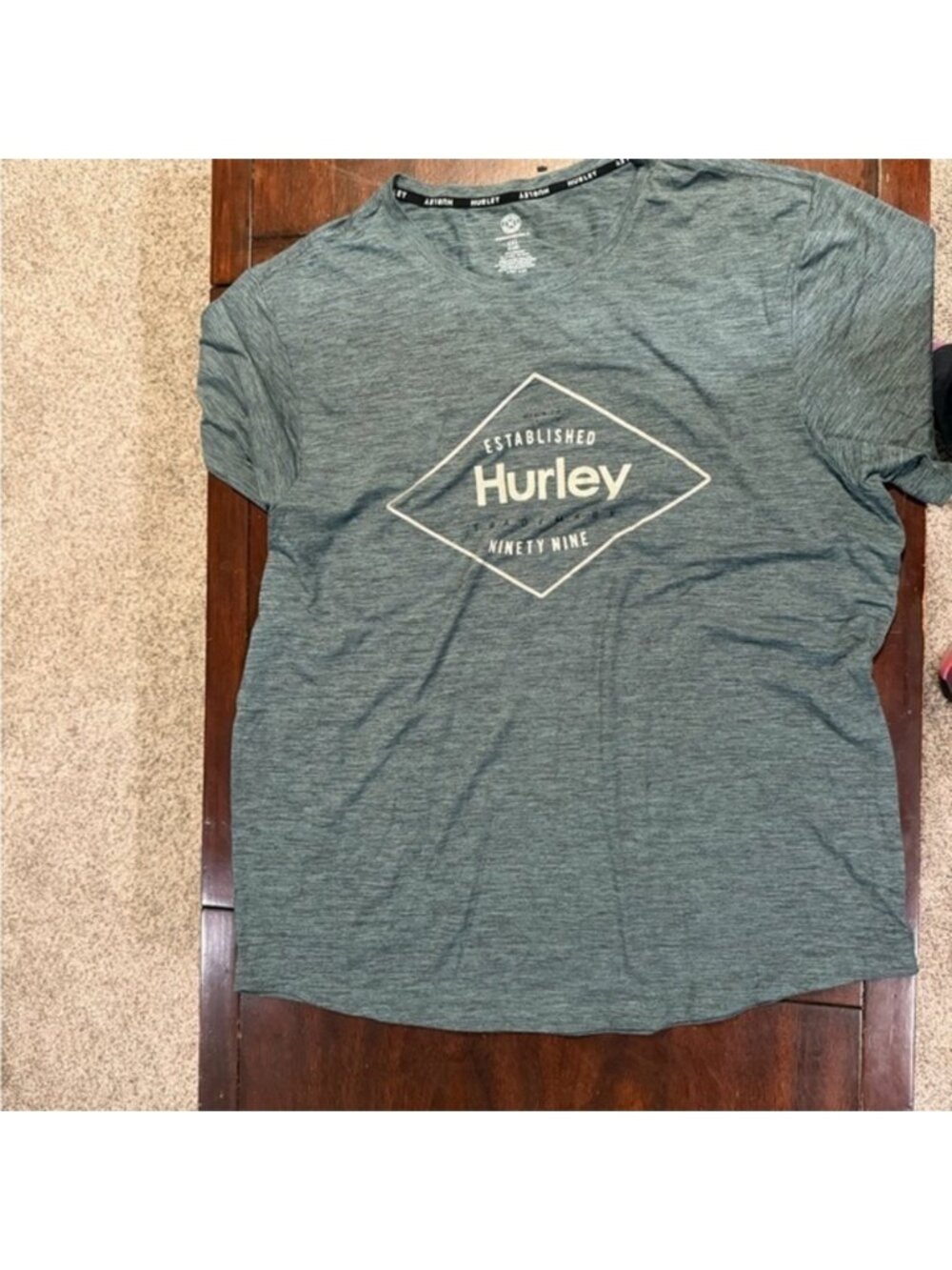 Hurley Men's Heather Gray Tee